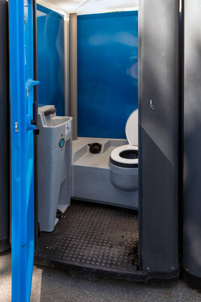 Best Porta potty rental near me  in Monterey Park, CA
