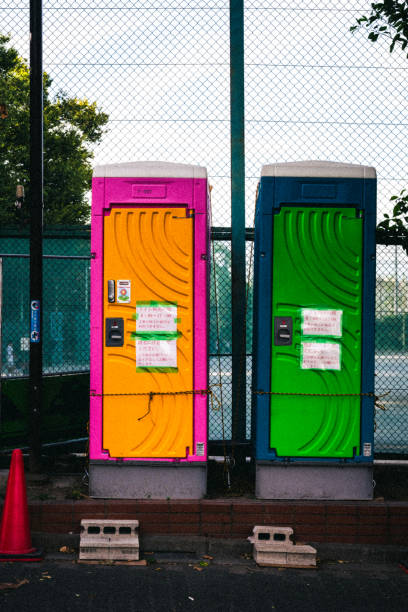 Porta potty delivery and setup in Monterey Park, CA